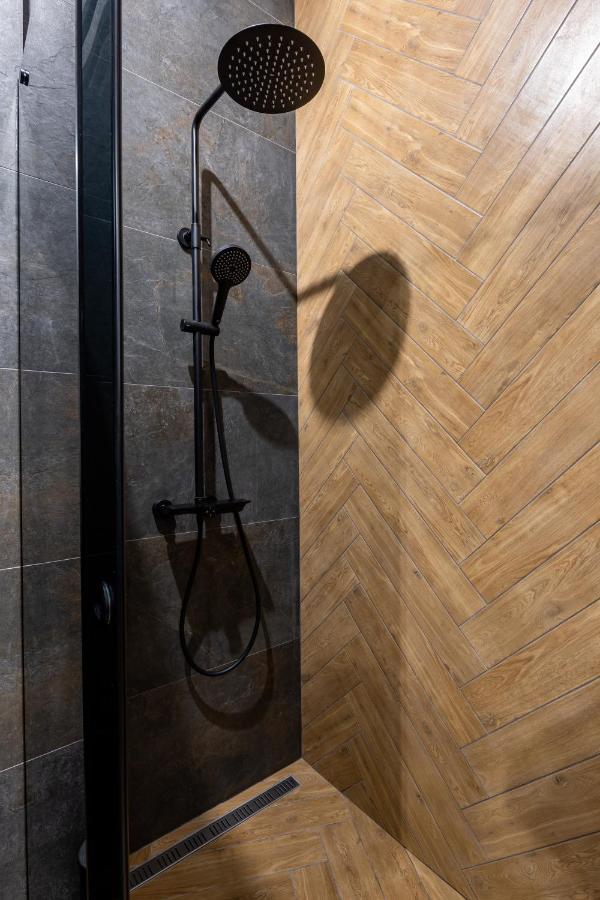 Romari Таманська 12 Lviv Exterior foto